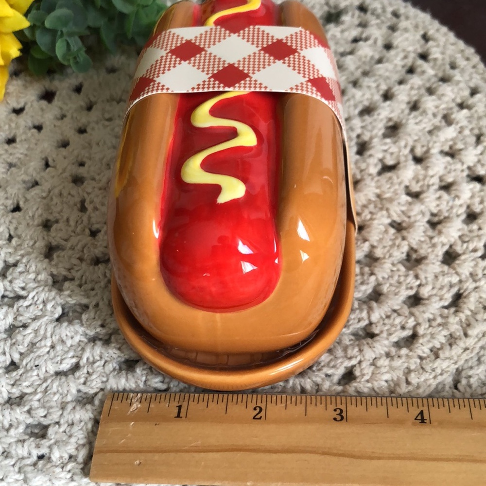 Ceramic HOTDOG Butter Dish - Picture 8 of 9